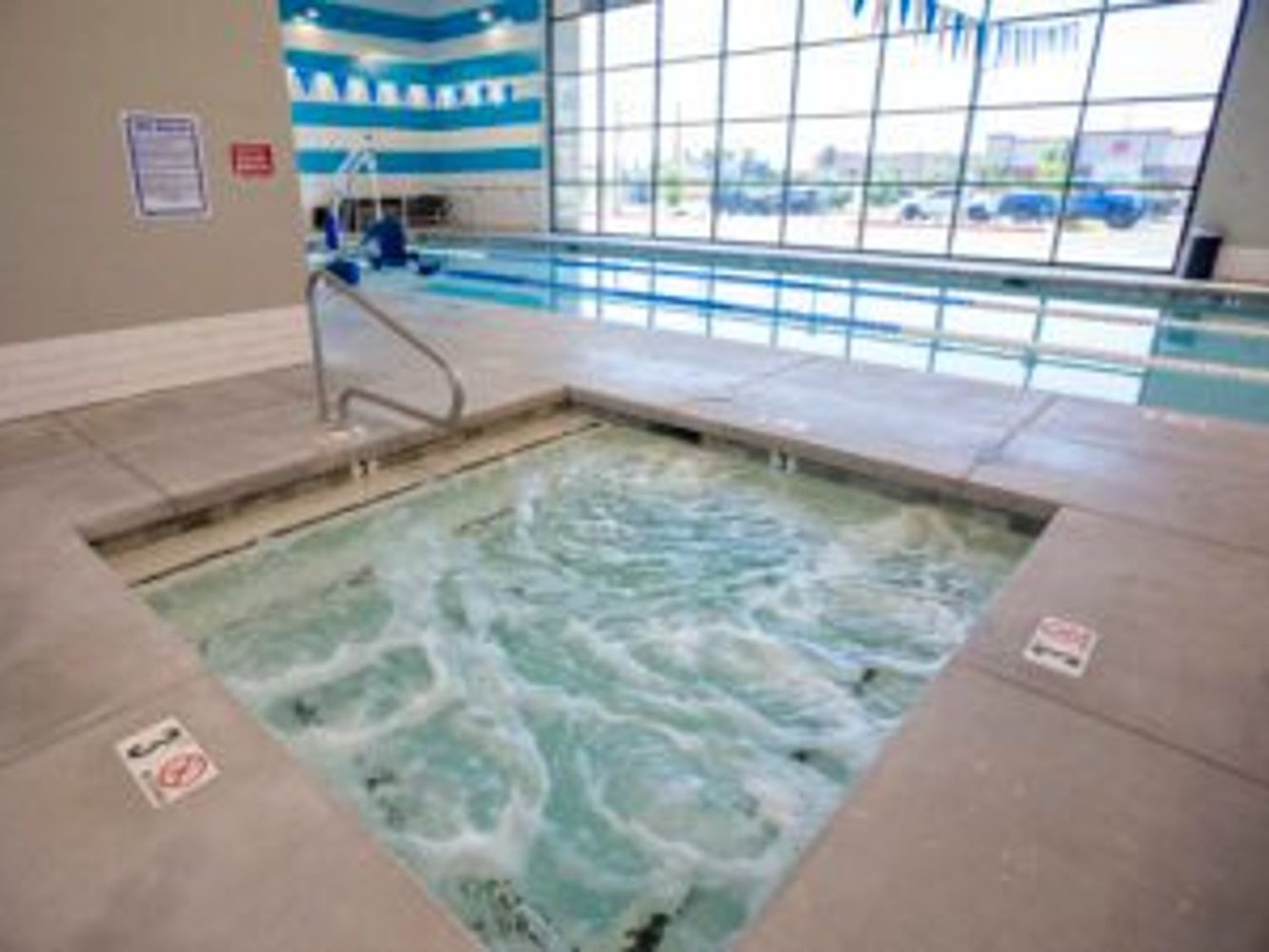 EoS Fitness GLENDALE - 83RD AVE / W CAMELBACK RD - фото 6