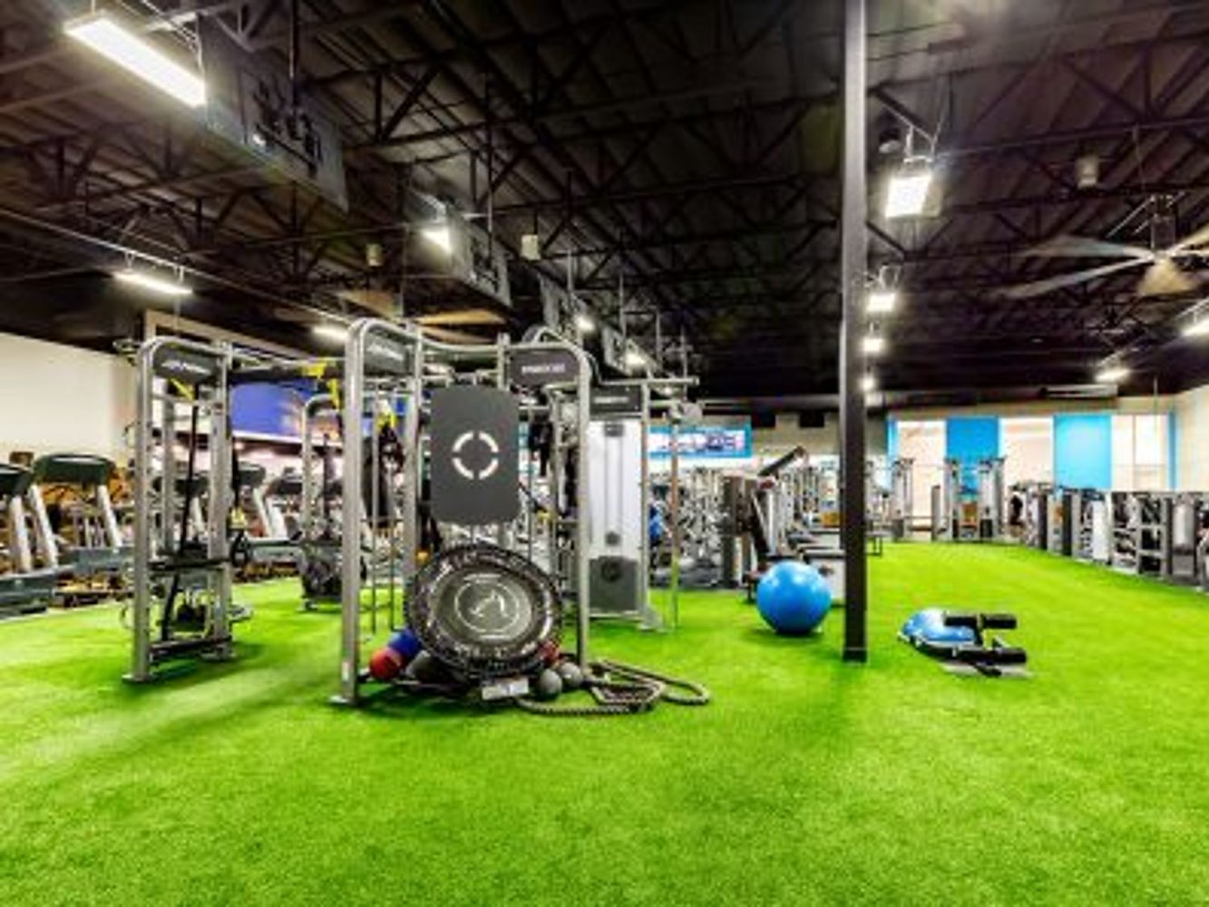 EoS Fitness Mesa: Baseline Rd - фото 4