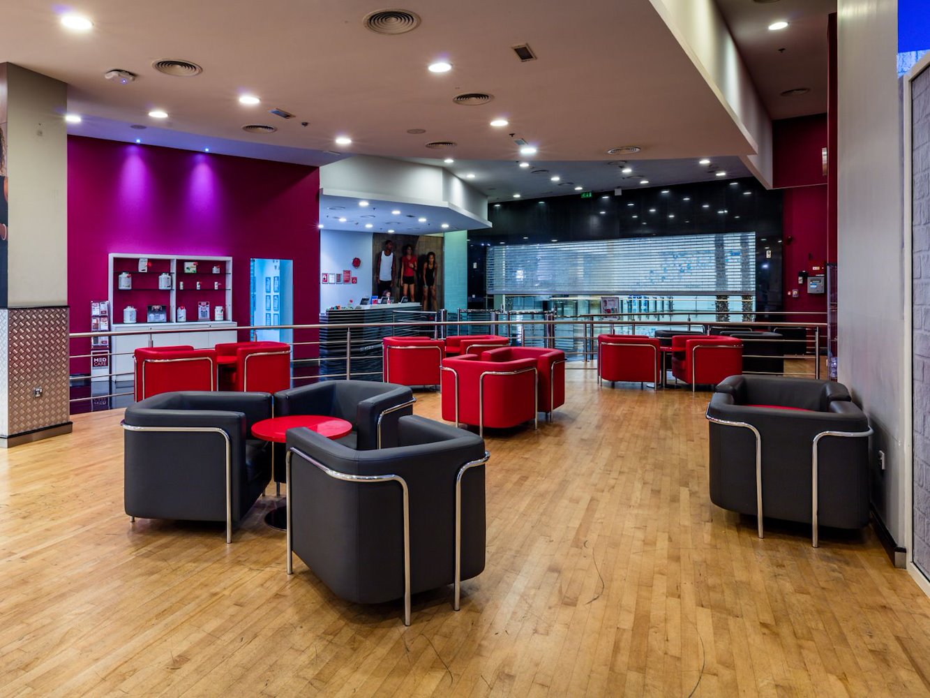 Fitness First Platinum Mirdif City Center - Mixed and Ladies Only - фото 3