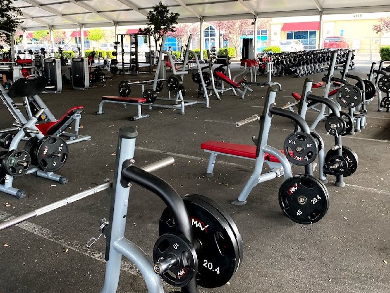 In-Shape Family Fitness - Sunrise/HWY 50 - фото 3