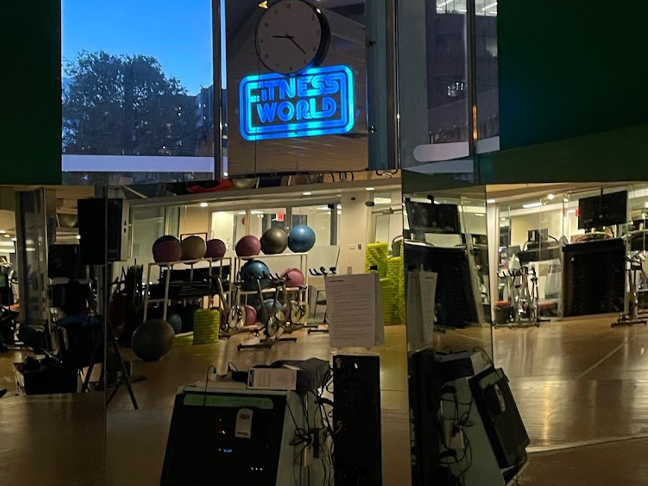 Fitness World - Downtown - фото 7
