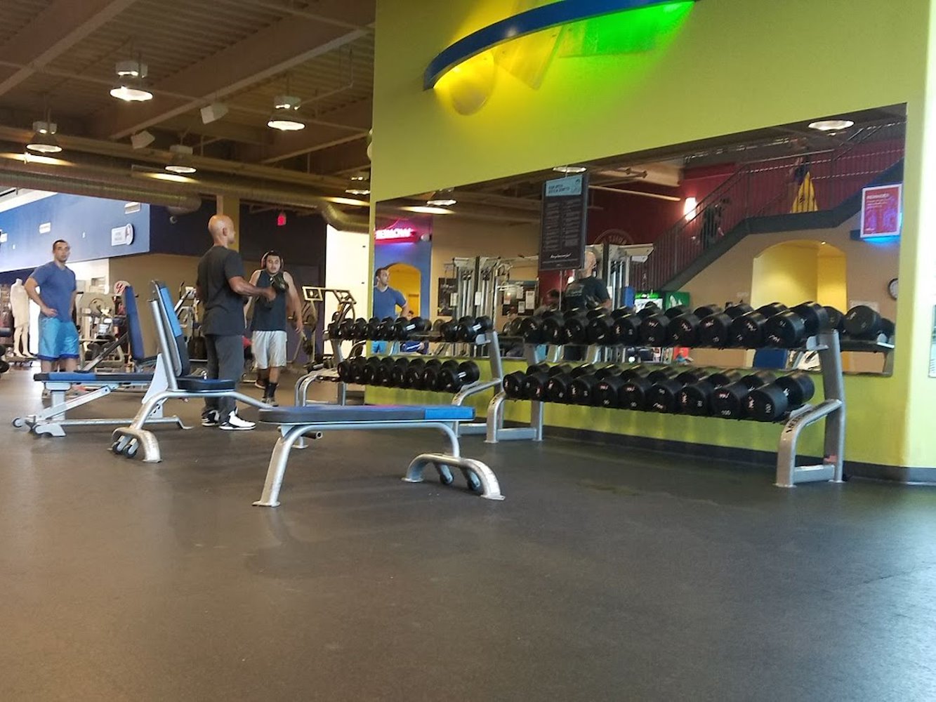 In-Shape Family Fitness - Natomas - фото 2