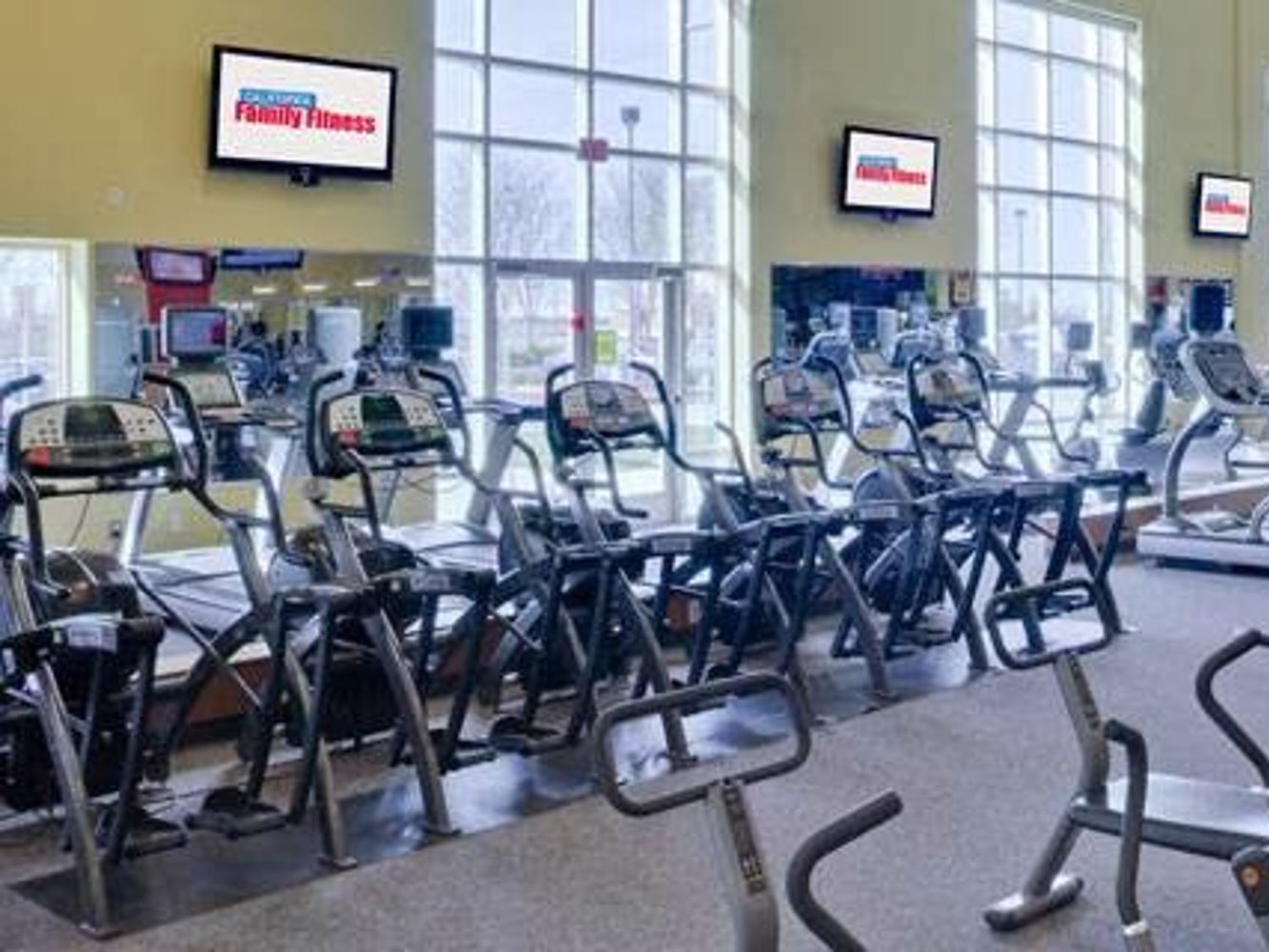 In-Shape Family Fitness - Laguna - фото 2