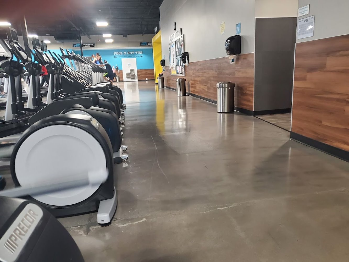EoS Fitness MESA - GILBERT/MCKELLIPS - фото 1