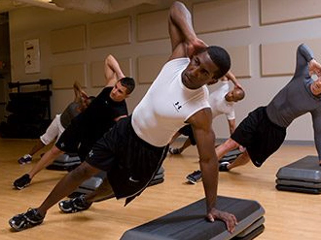 Genesis Health Clubs Tara Plaza - фото 6