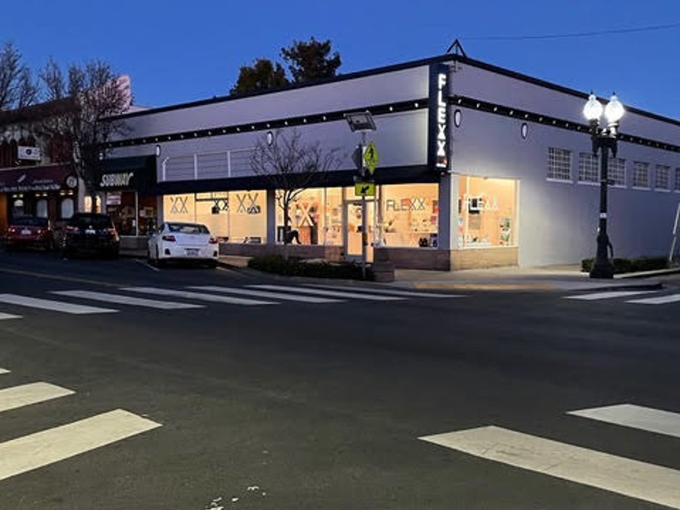 FLEXX Studios Burlingame - фото 14