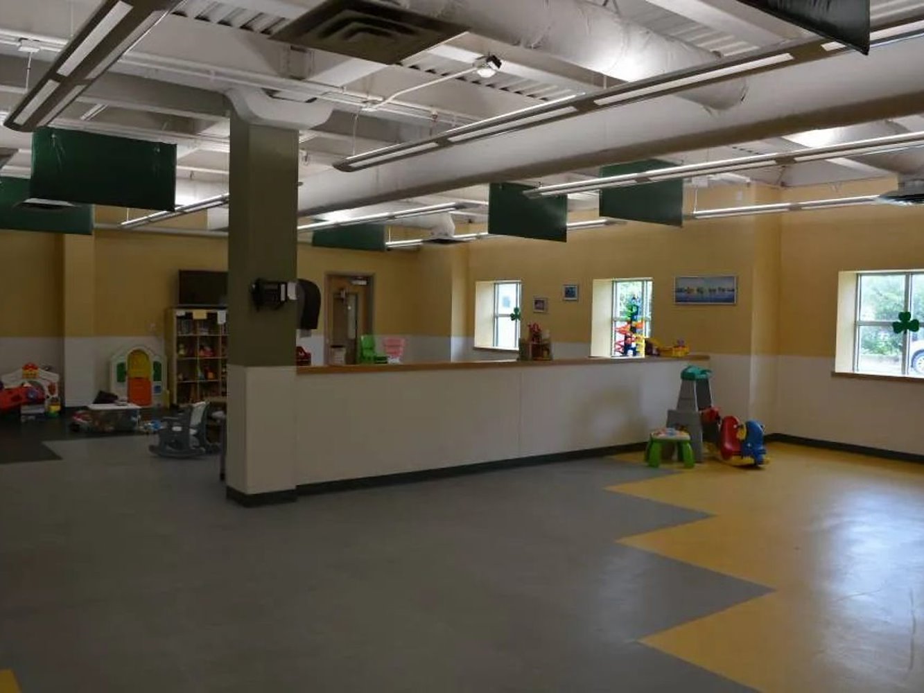 Long Island Health & Racquet - фото 3