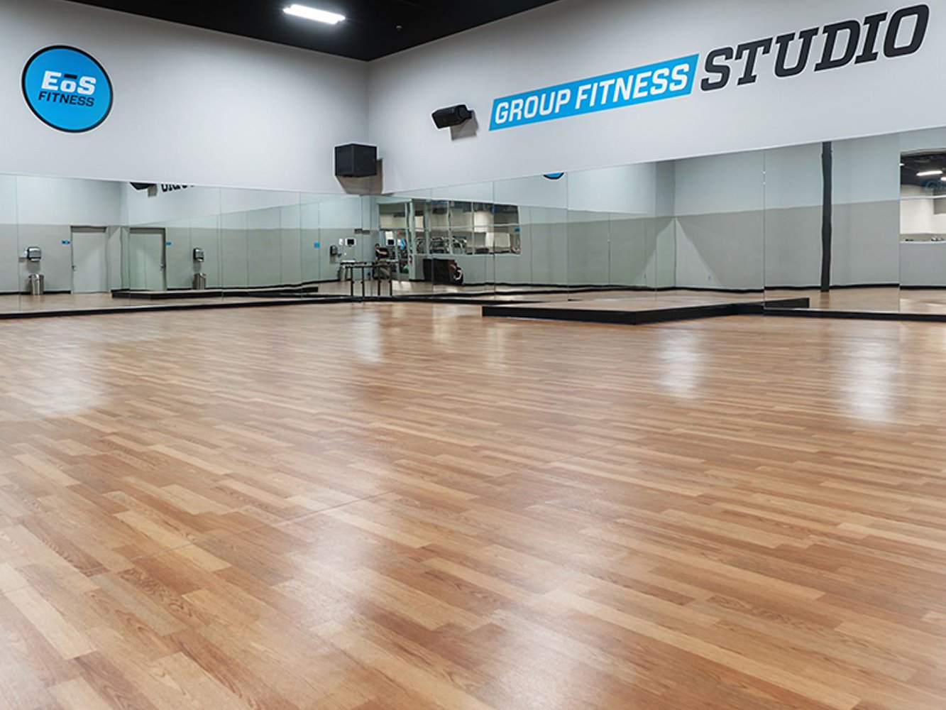 EoS Fitness LOS ANGELES- DOWNTOWN LA/CESAR CHAVEZ - фото 4