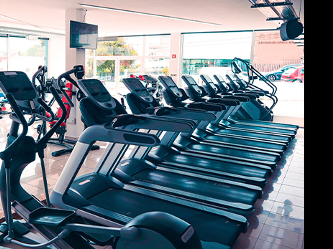 Fitness Factory Alcobaca - фото 10
