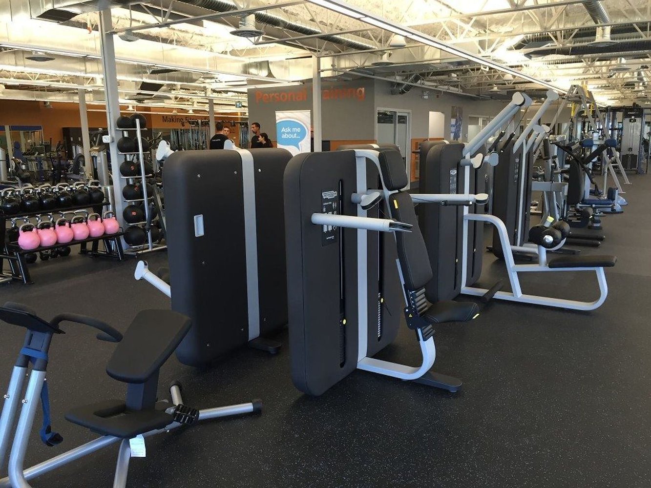 Club16 Trevor Linden Fitness North Vancouver - фото 2