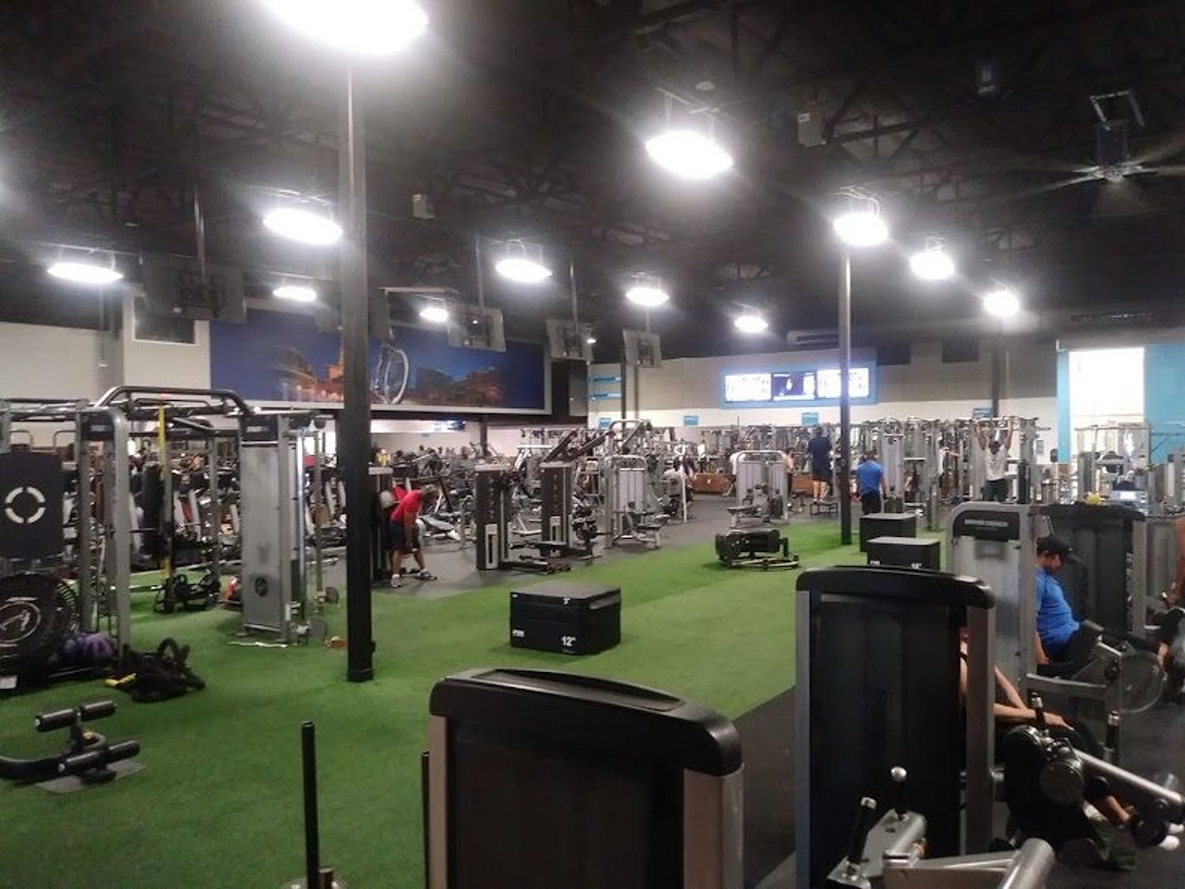 EoS Fitness Sahara/Cimarron