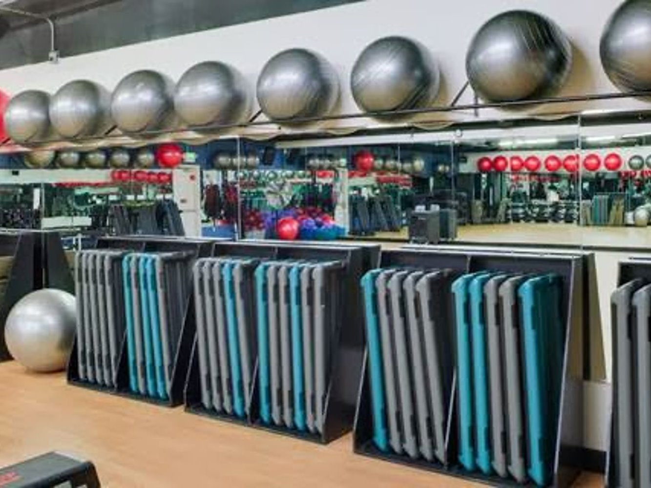 In-Shape Family Fitness - Carmichael/Arden