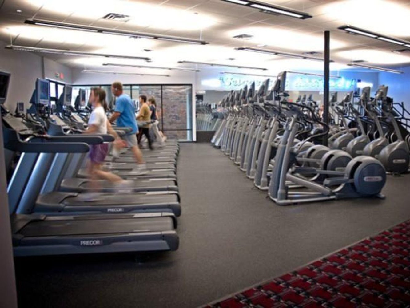 Genesis Health Clubs Westroads - фото 3