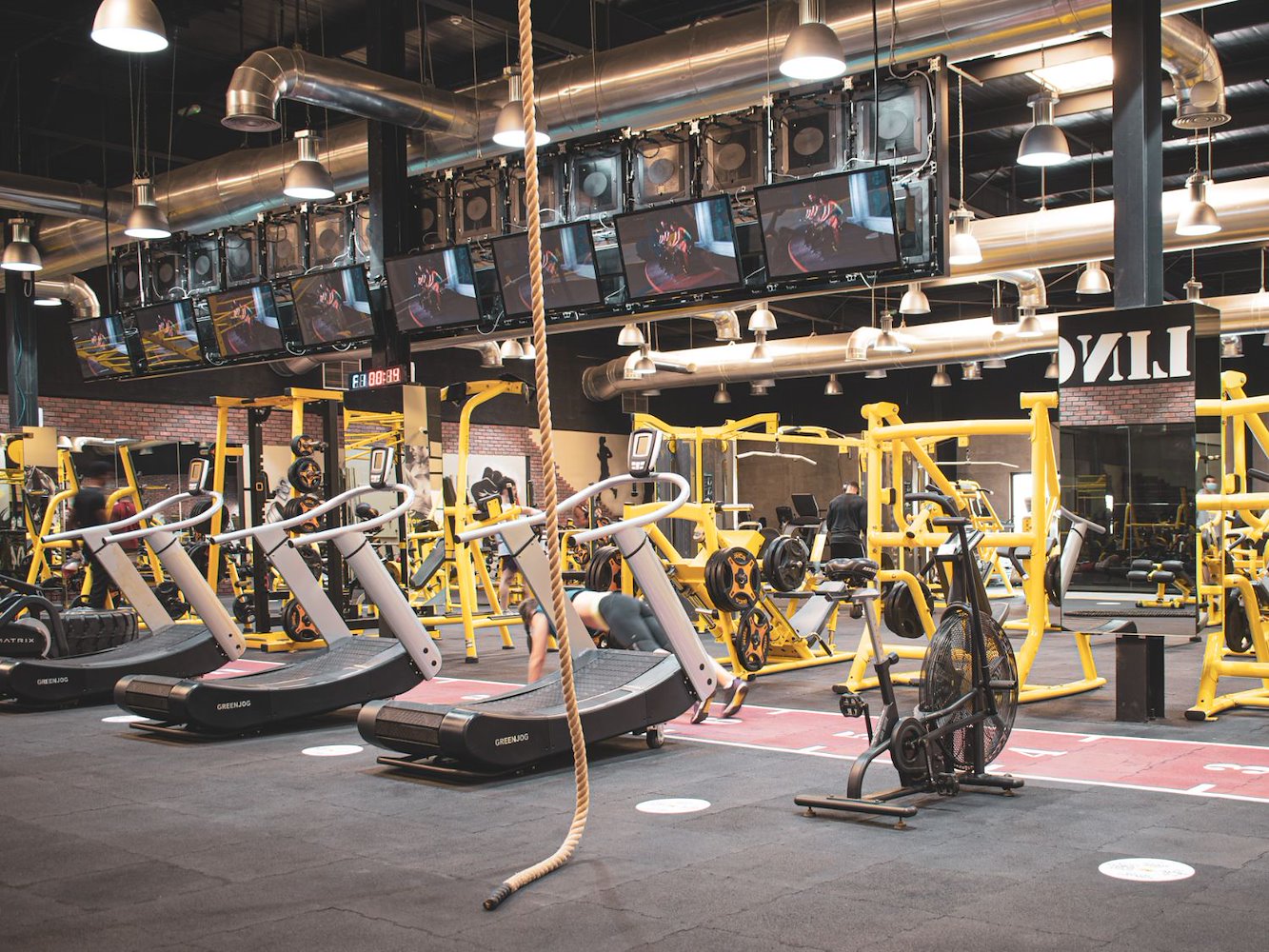 Max Burn Gym - фото 7