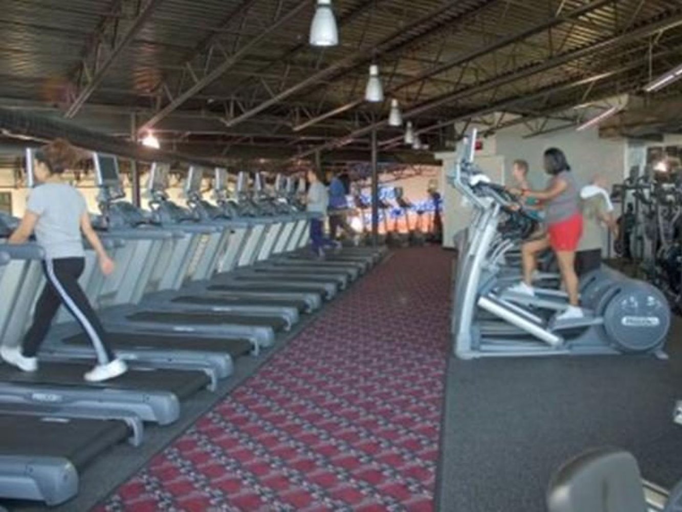 Genesis Health Clubs West 13th - фото 6