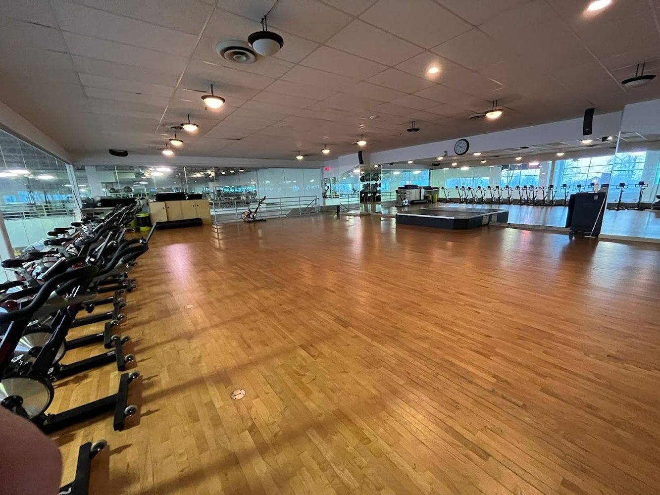 Fitness World Langley - фото 2