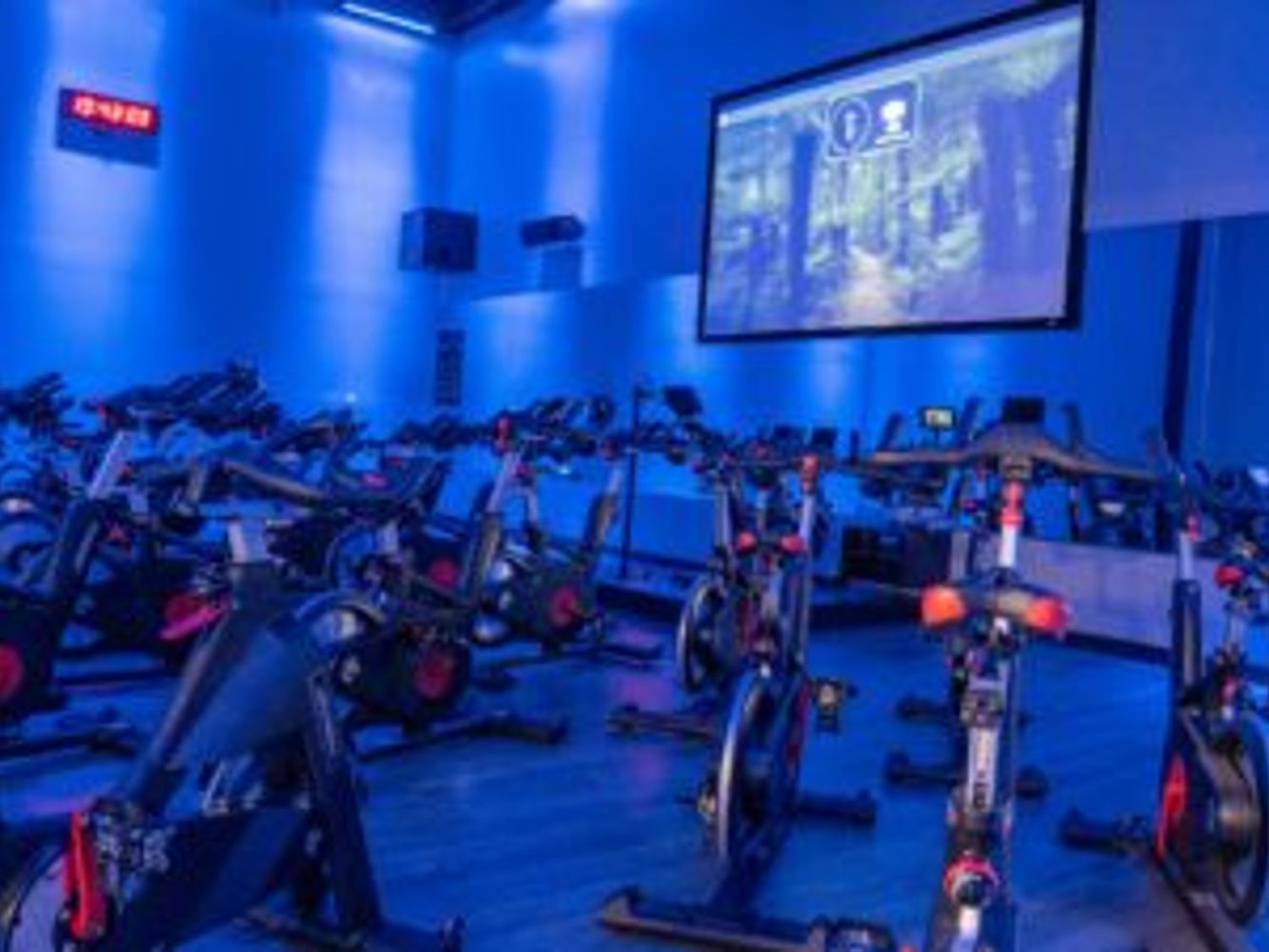EoS Fitness GOODYEAR- N PEBBLE CREEK PKWY/I-10 - фото 2