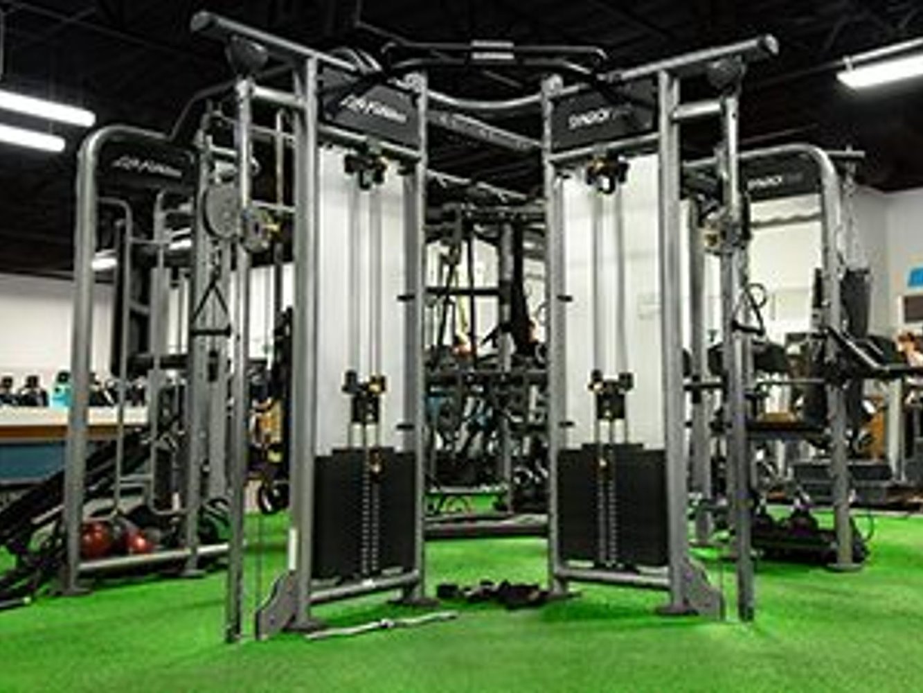 EoS Fitness LAS VEGAS- SAHARA / CIMARRON - фото 1