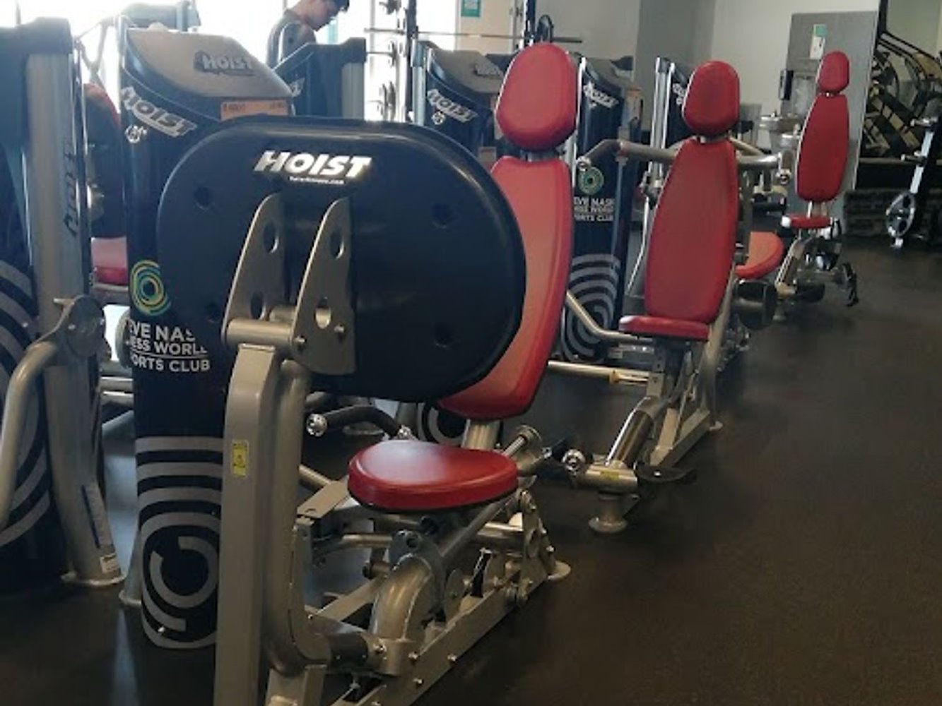 Fitness World Marine Gateway - фото 1