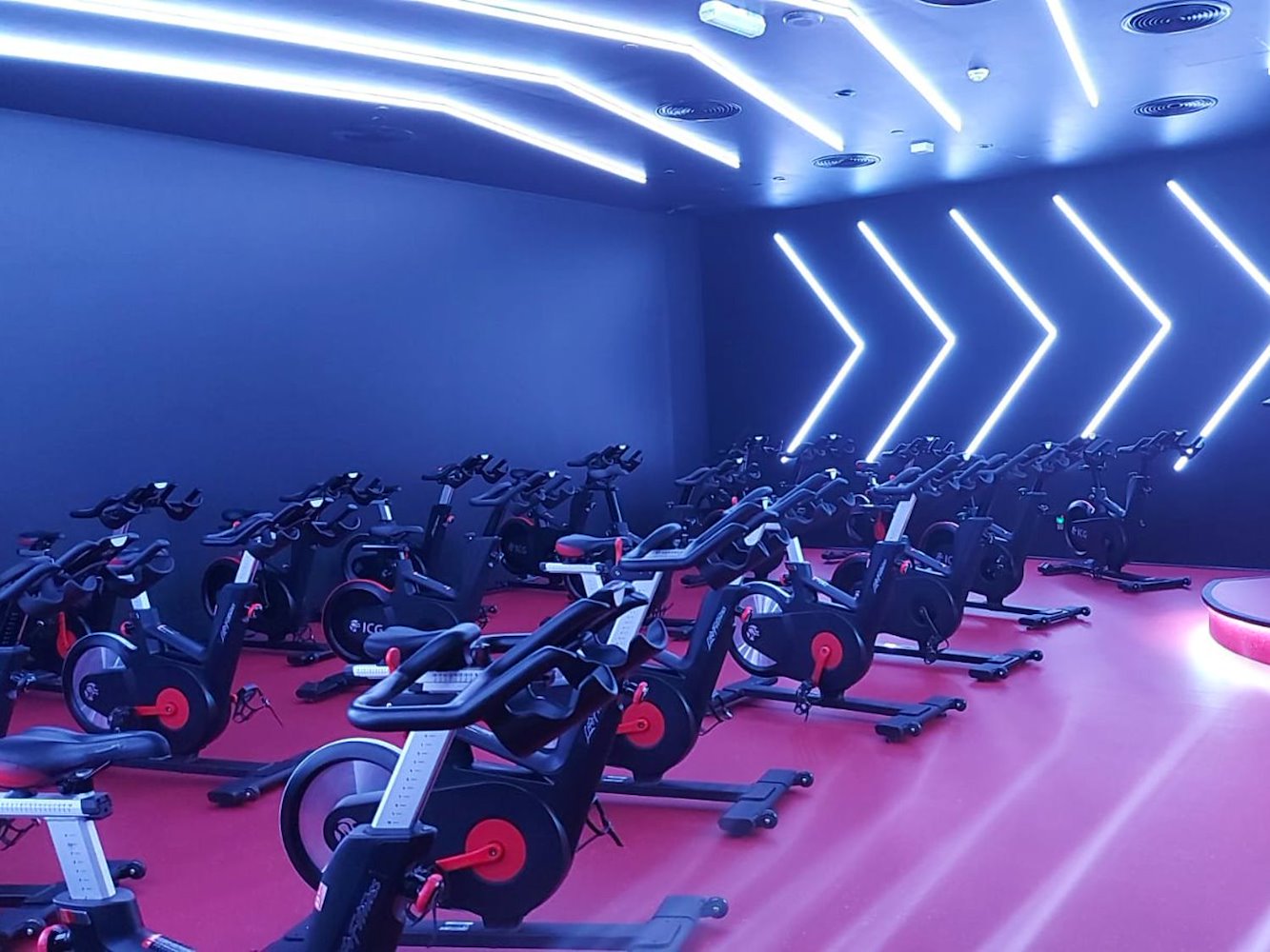 Fitness First Platinum Abu Dhabi Mall - Mixed and Ladies Only - фото 2
