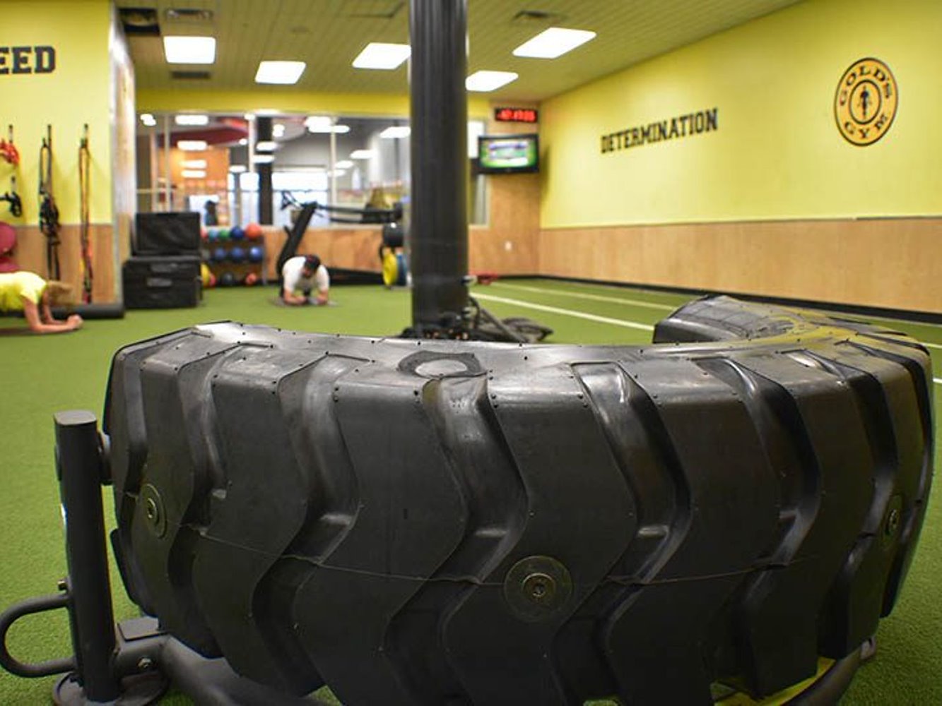 Gold's Gym Fishkill - фото 1
