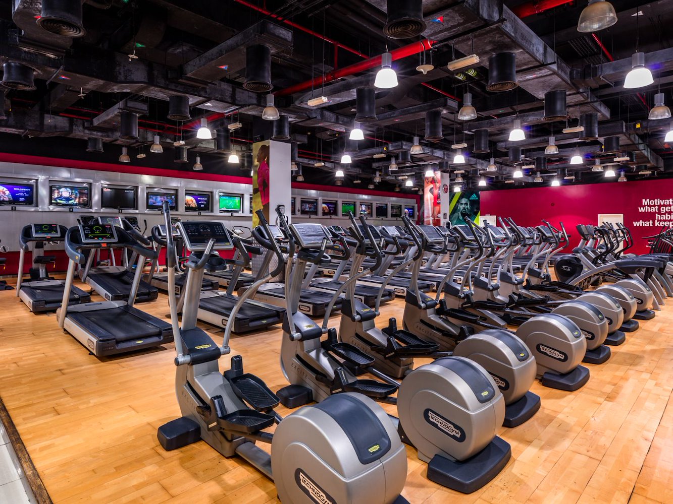 Fitness First Platinum Mirdif City Center - Mixed and Ladies Only - фото 1
