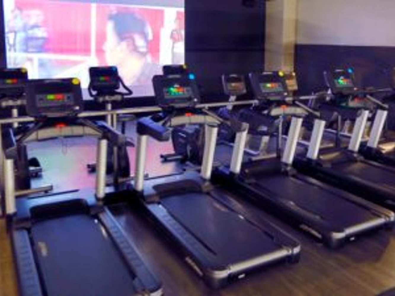 EoS Fitness PHOENIX- CACTUS RD / CAVE CREEK - фото 4