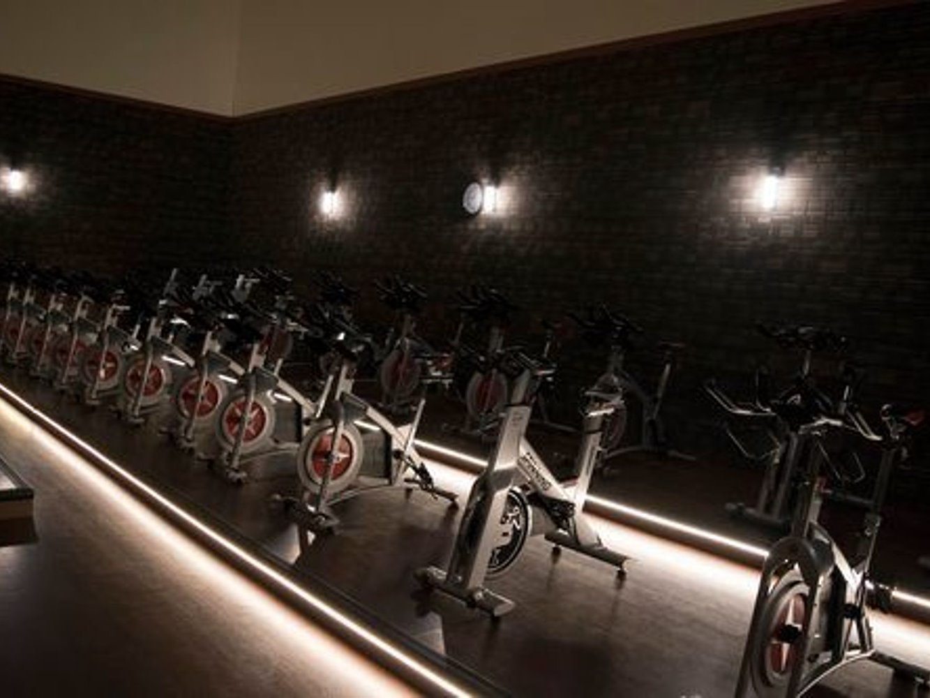 Healthtrax Fitness & Wellness Warwick - фото 1