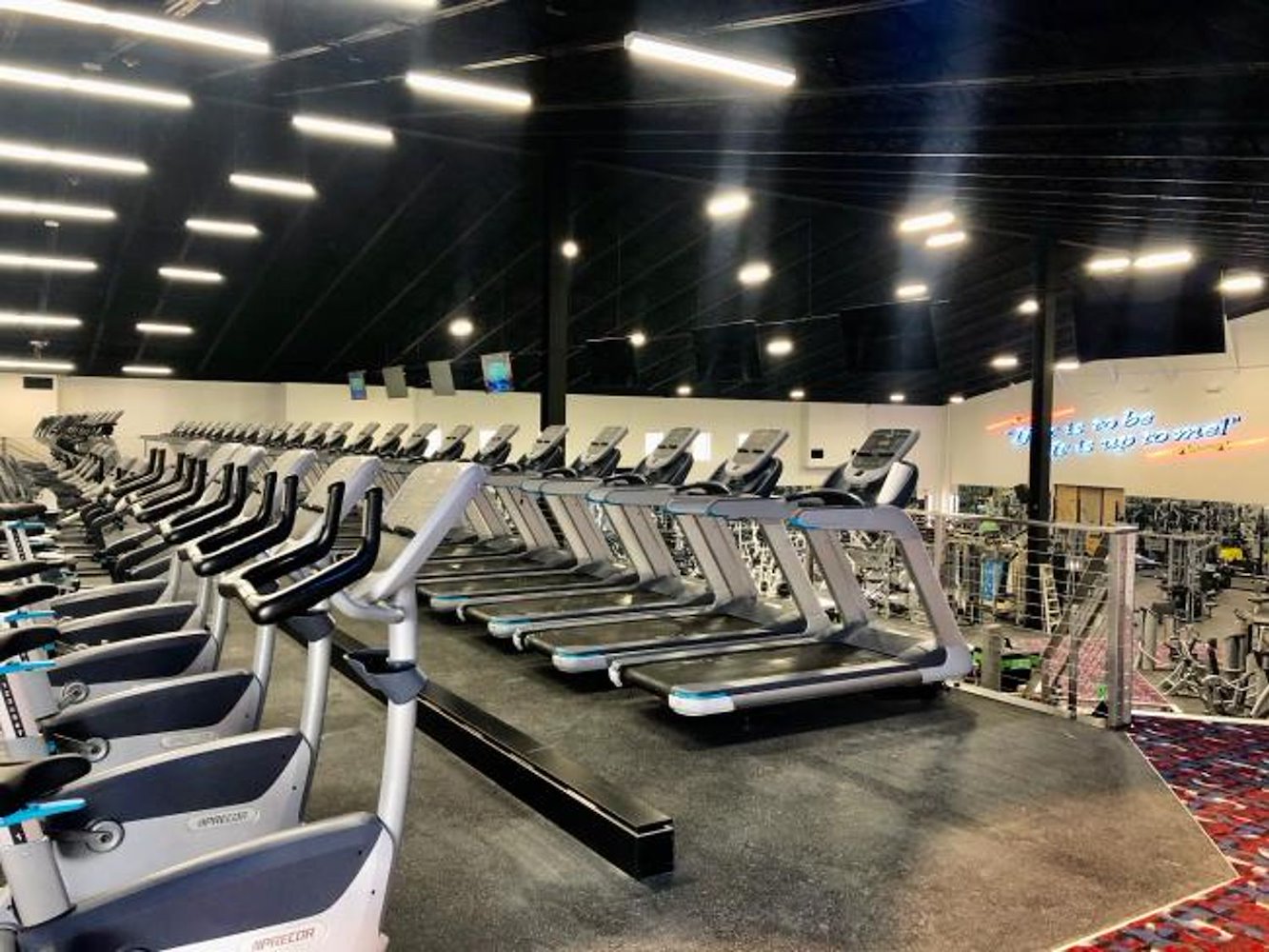 Genesis Health Clubs KC Racquet Club - фото 4