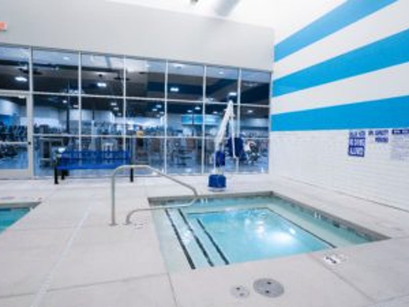 EoS Fitness GOODYEAR- N PEBBLE CREEK PKWY/I-10 - фото 3