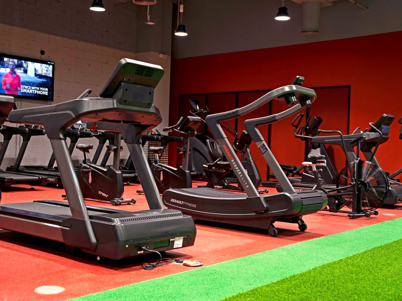 Fitness First Platinum Sahara Center - Mixed and Ladies Only - фото 3
