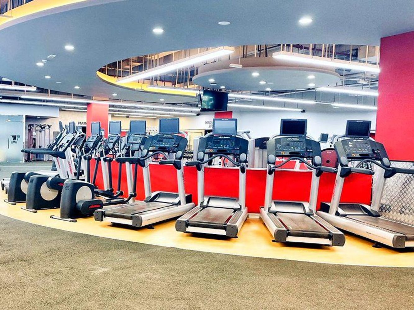 Fitness First Platinum Hilli Mall - Ladies Only - фото 1