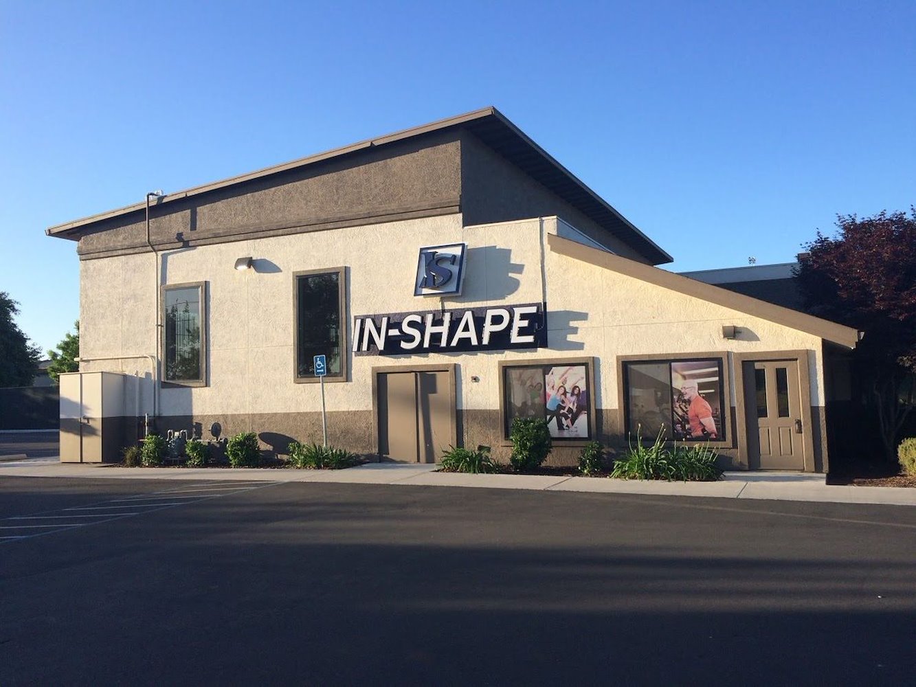 In-Shape: Merced Yosemite Ave - фото 5