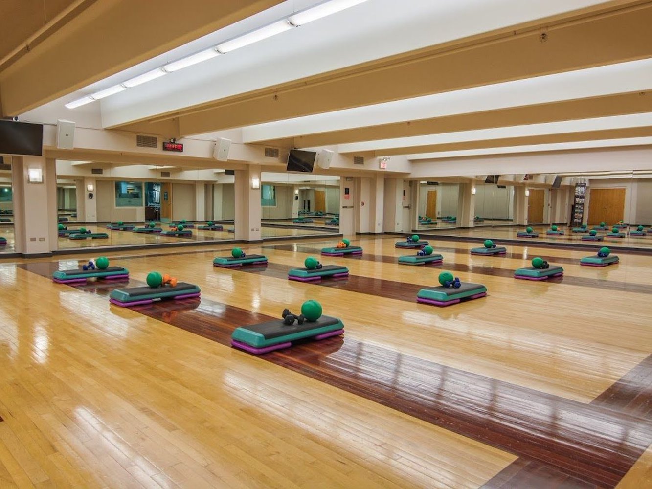 Wheaton Sport Center - фото 3
