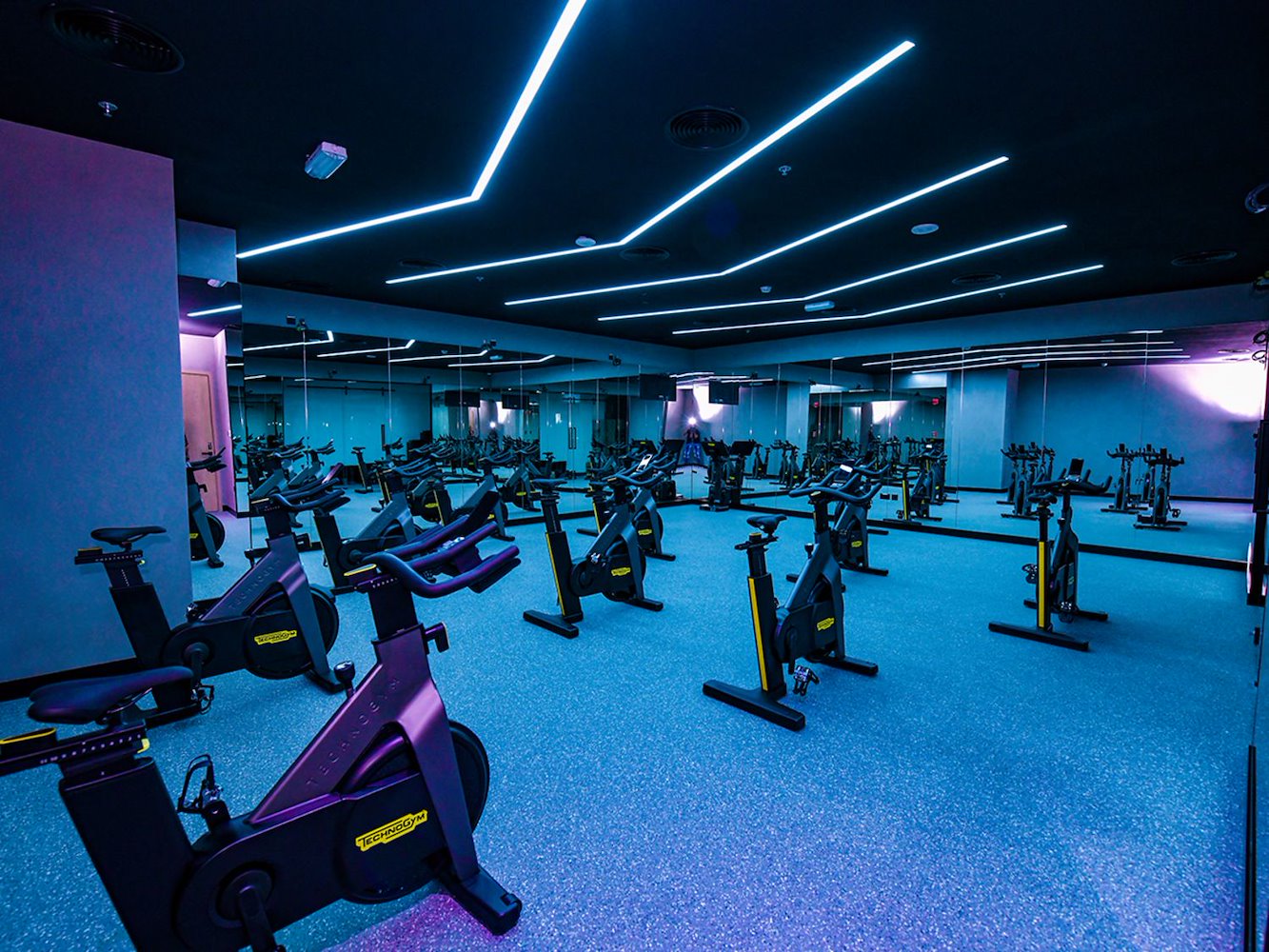 UFC Gym – One Central - фото 3