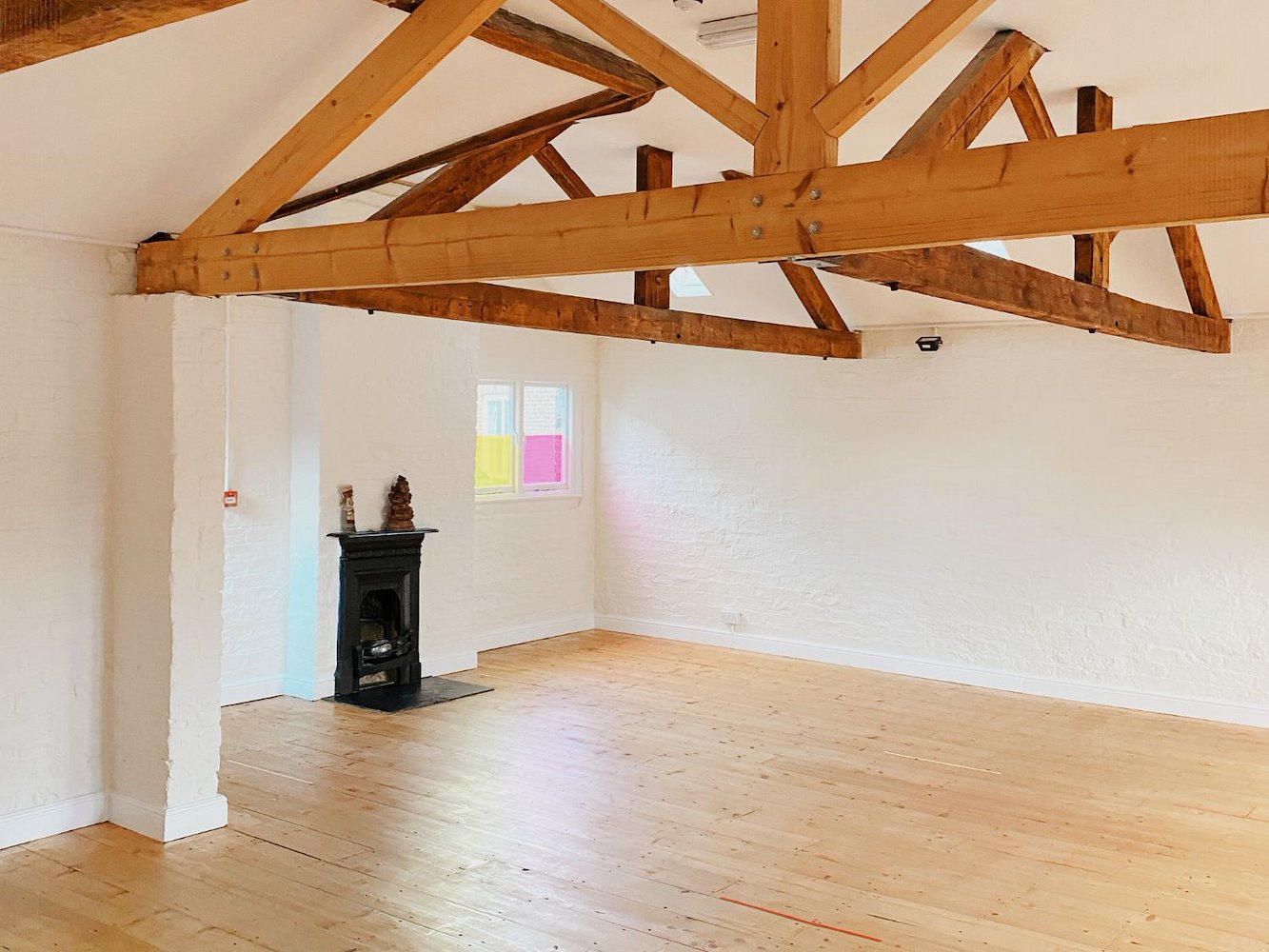 Stables Yoga Centre - фото 4