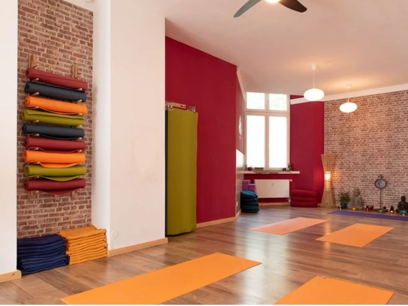 Yoga Hub  - Prenzlauer Berg - фото 1