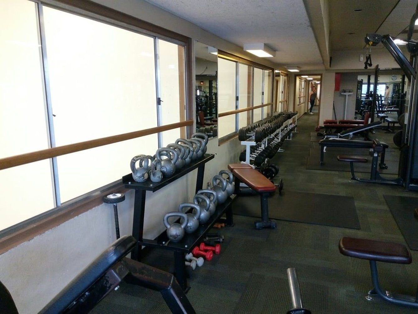 Tucson Racquet and Fitness Club - фото 2