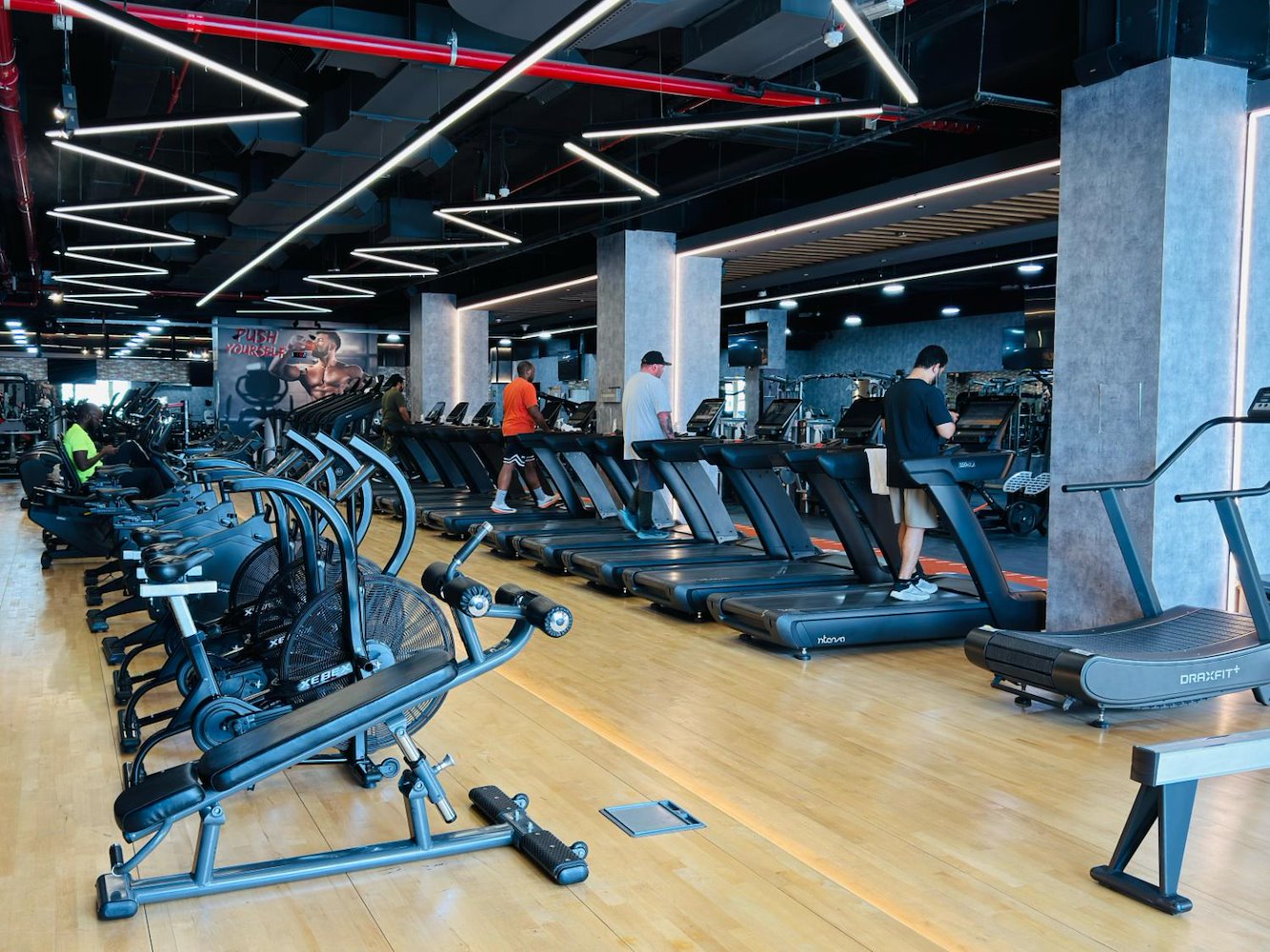 Leen Fitness Club - Al Mariha Mall (Mixed) - фото 1
