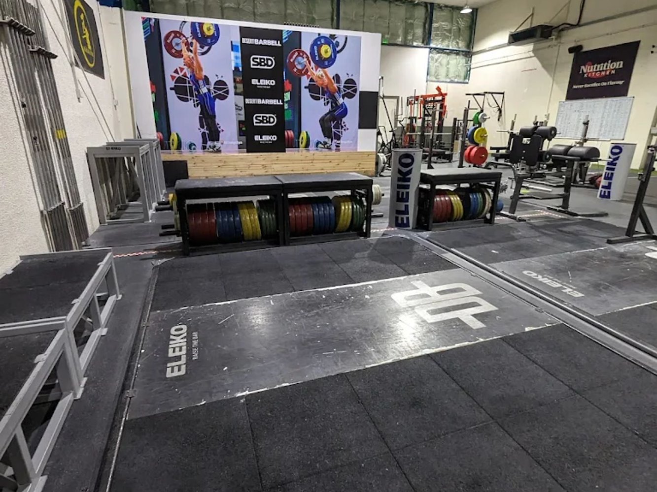 Desert Barbell Strength Gym - фото 6