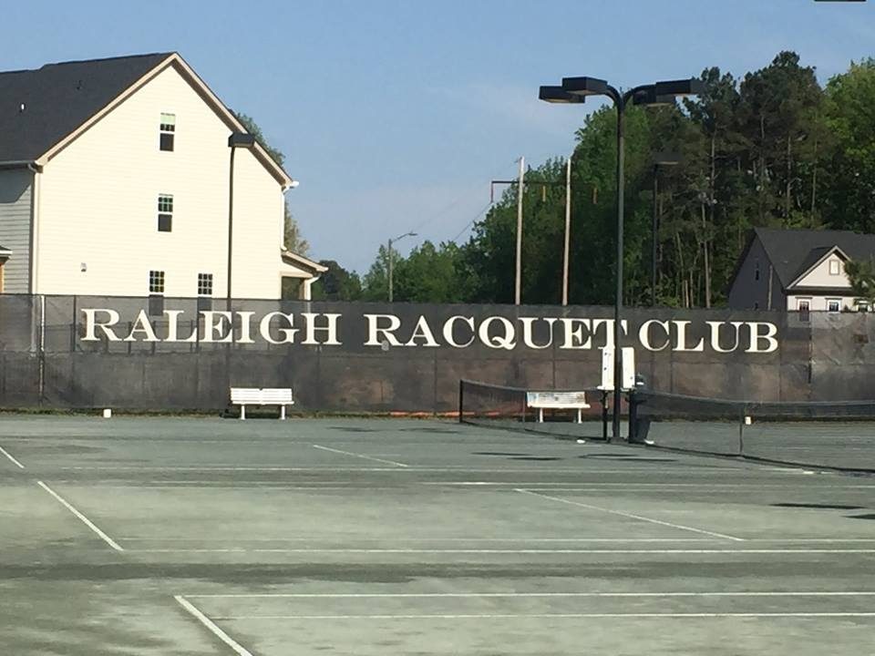 The Raleigh Racquet Club - фото 5
