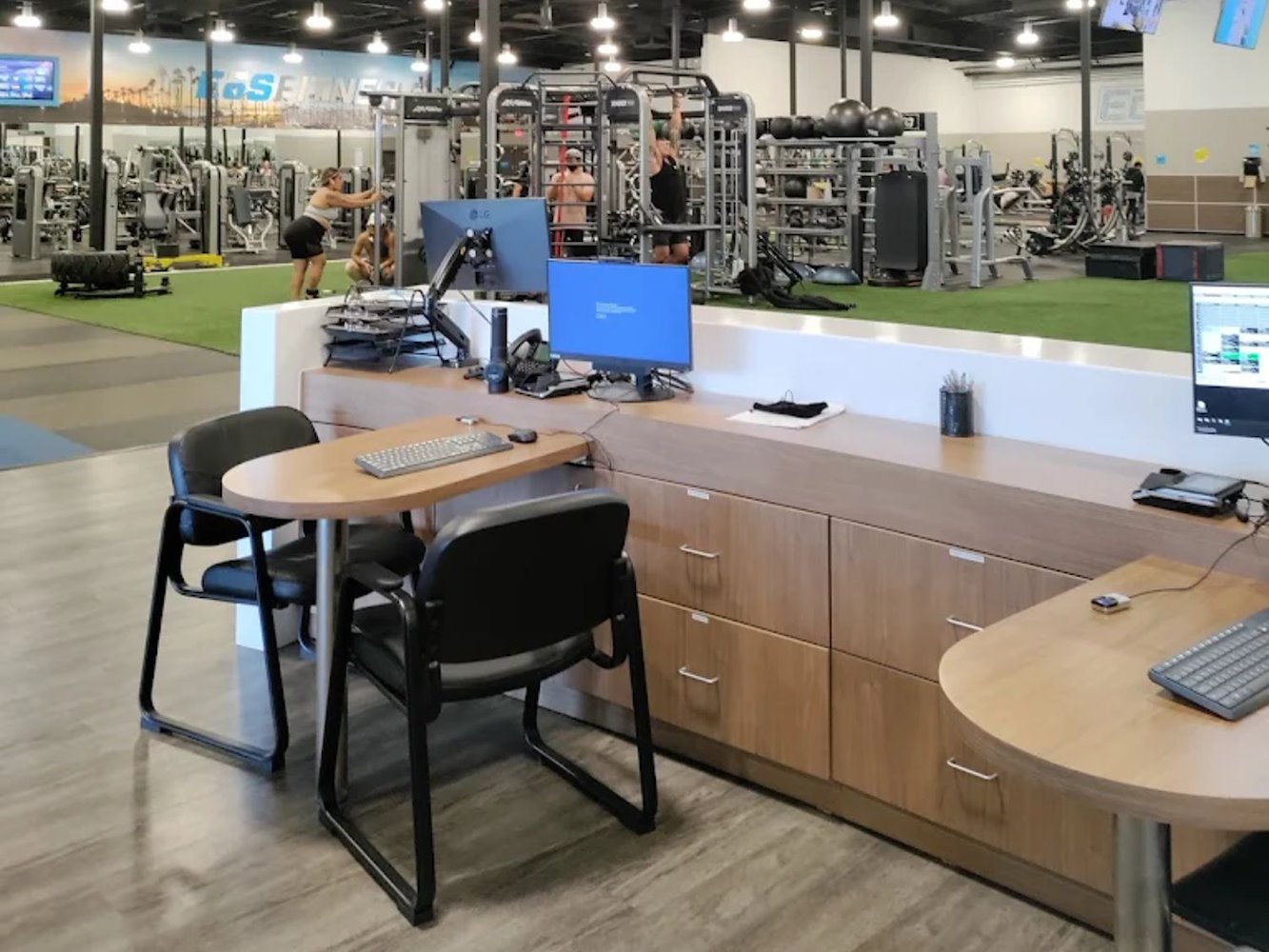EoS Fitness Hawaiian Gardens - E Carson/Norwalk Blvd - фото 4