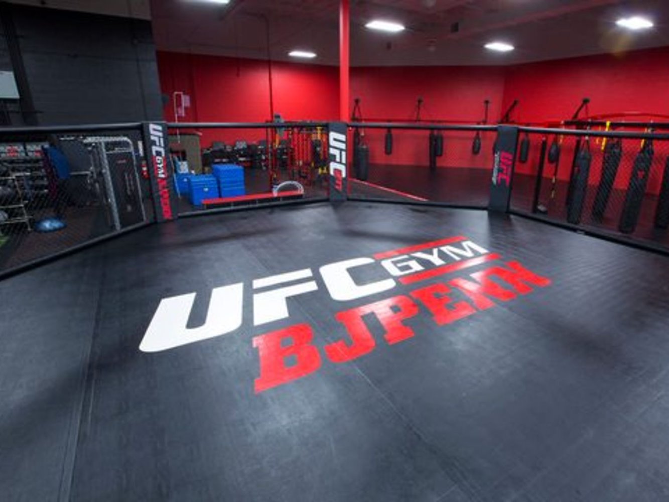 UFC GYM Mililani - фото 1