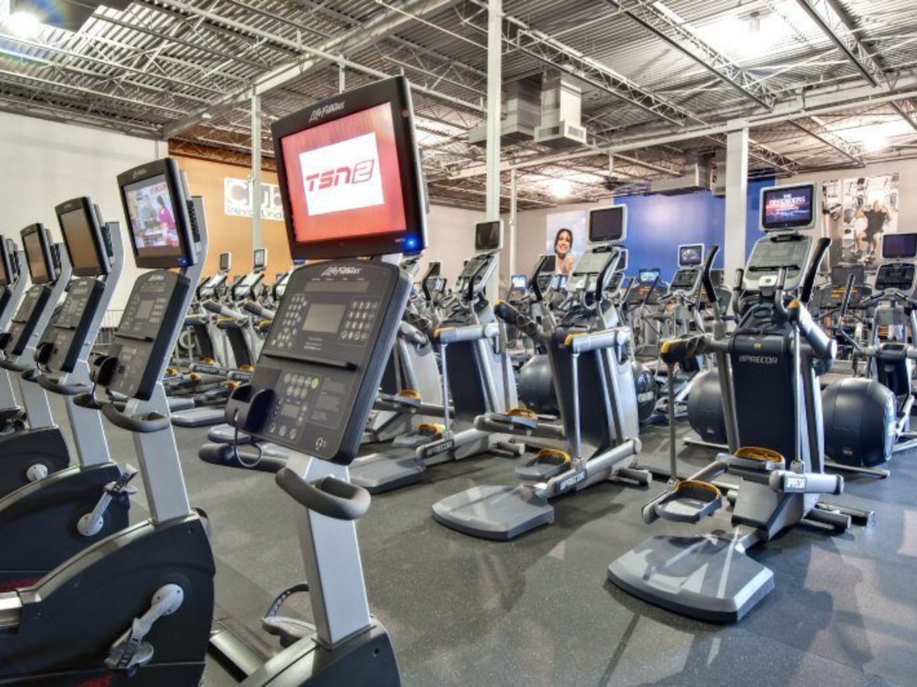 Club16 Trevor Linden Fitness Coquitlam - фото 1