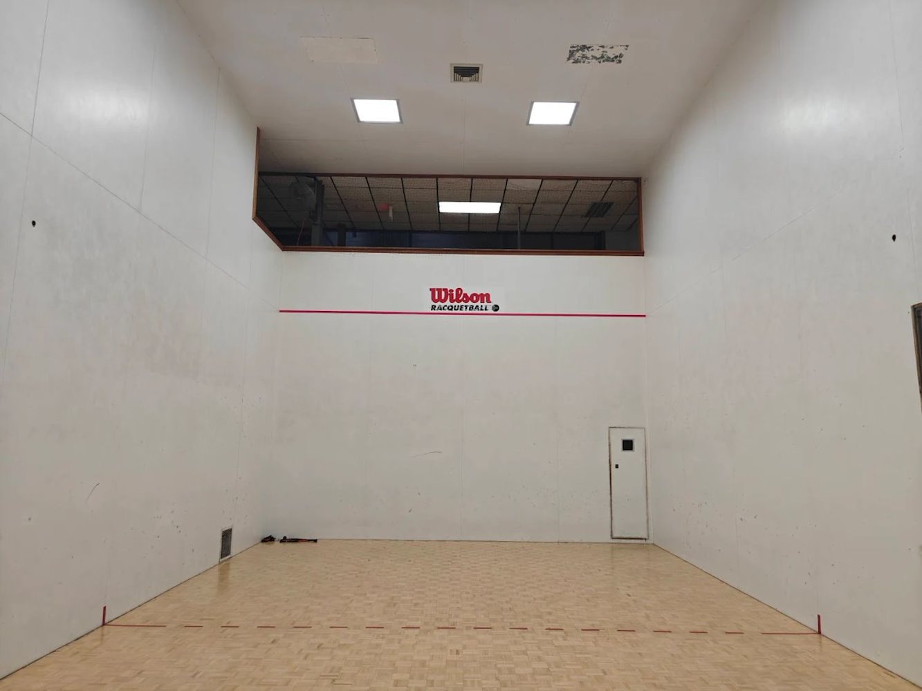 Fore Court Racquet & Fitness Club - фото 7