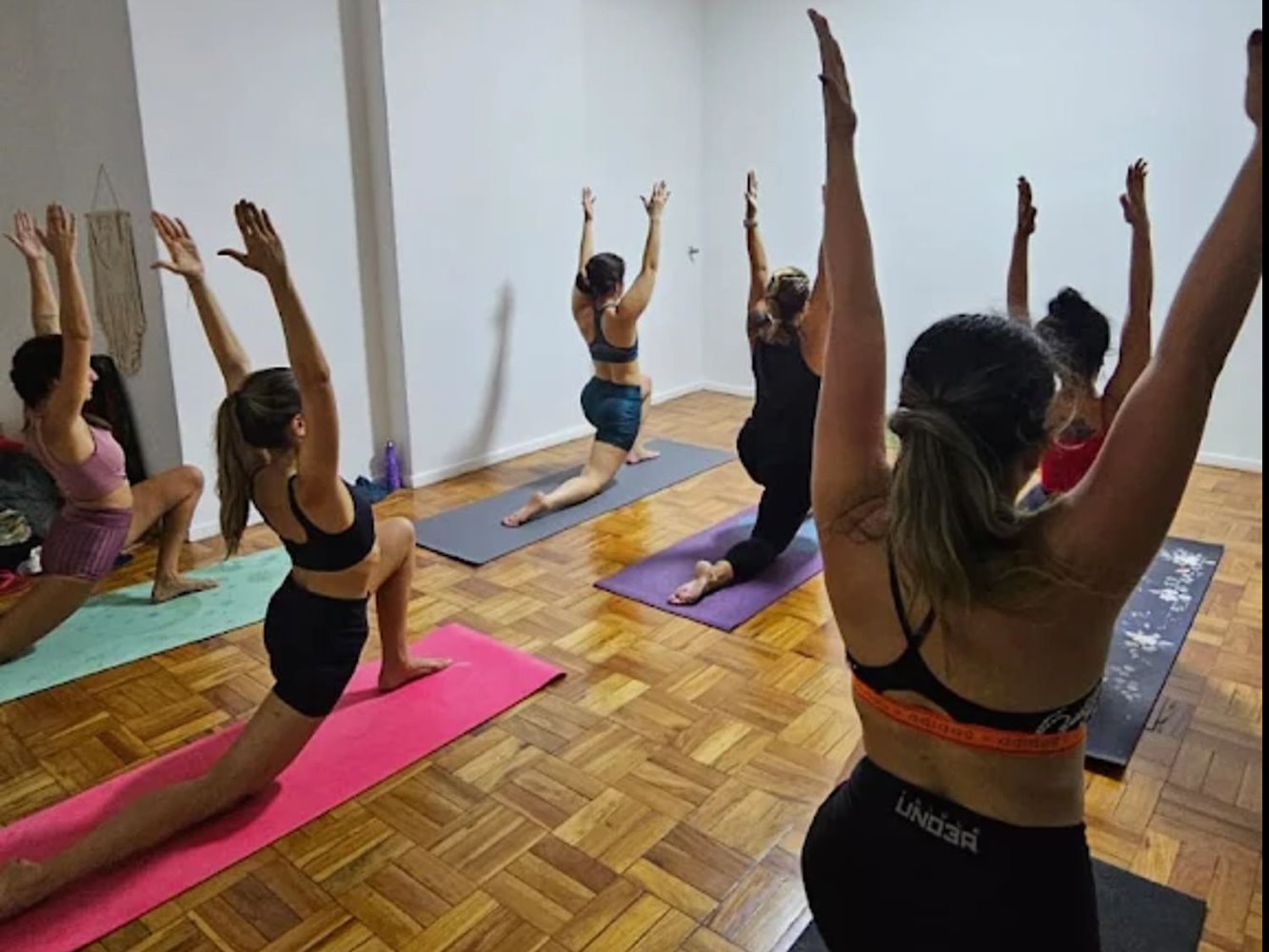 Solar Yoga & Acroyoga - фото 3