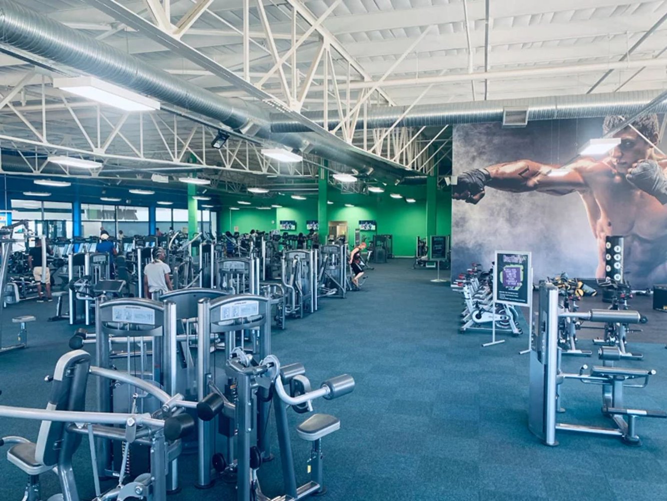 Zone Fitness - Campus Square - фото 4