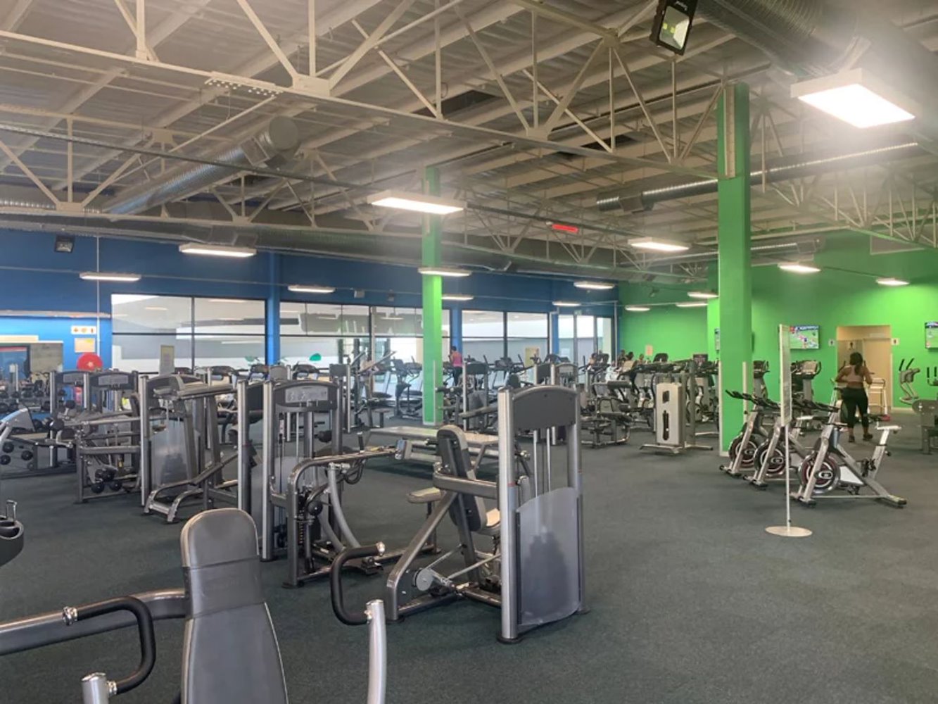 Zone Fitness - Campus Square - фото 3