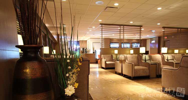 Plaza Premium Lounge (US Departures) - interior view 4