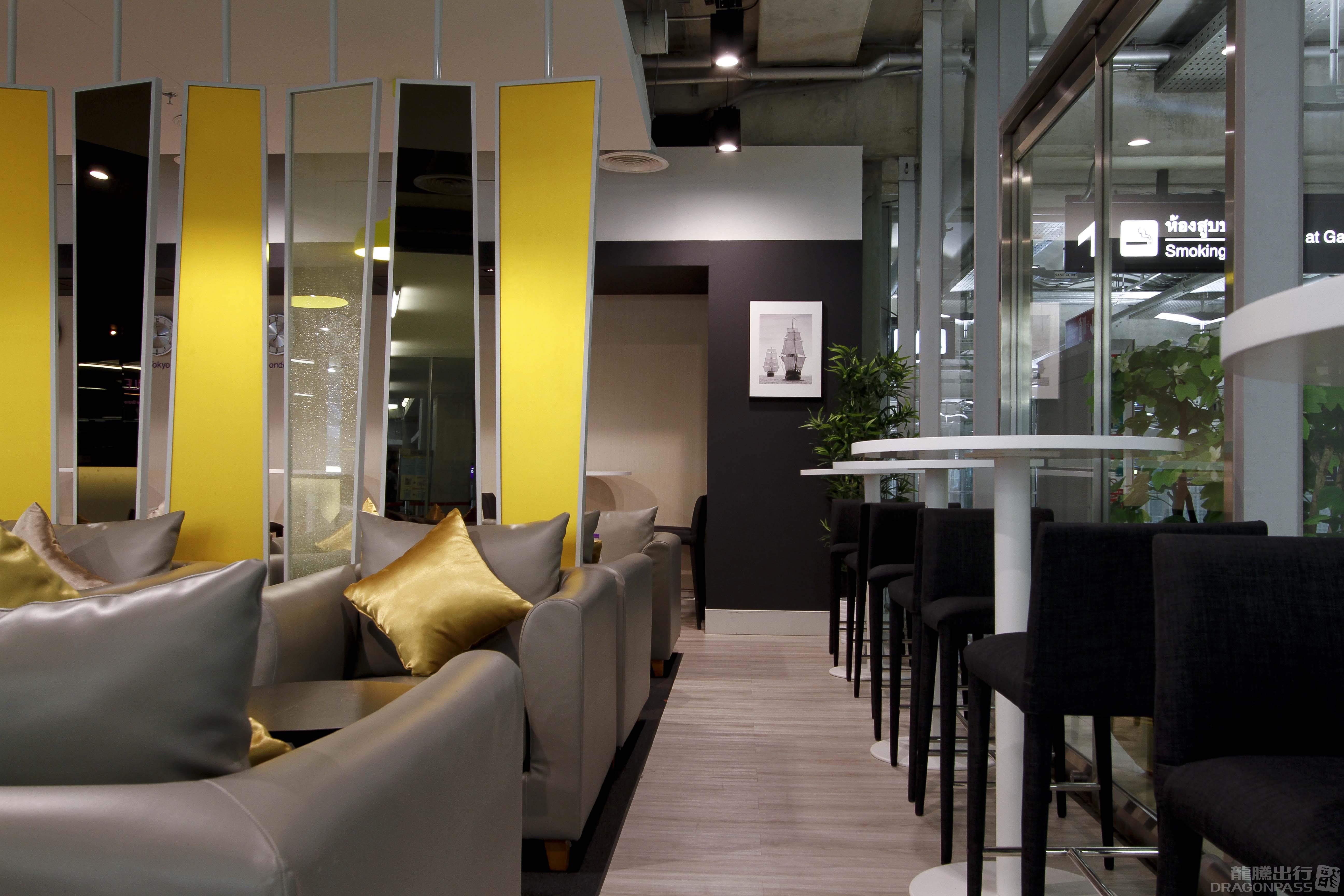Miracle First Class Lounge